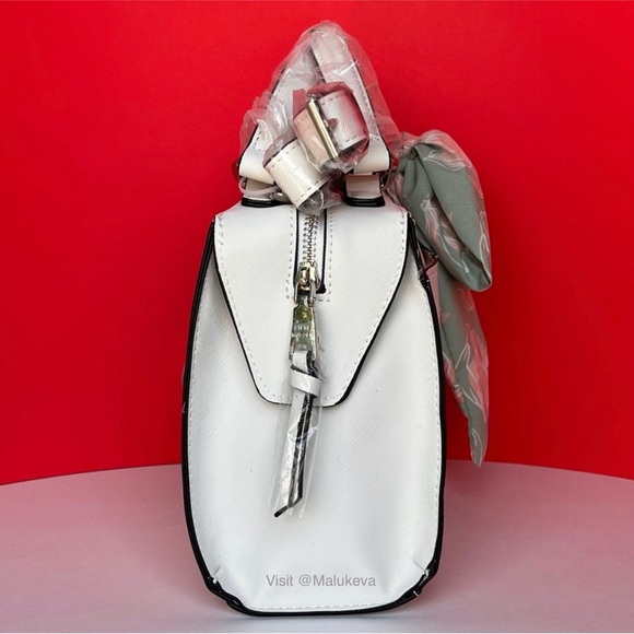 Steve Madden Breese Crossbody Bag Color White, Faux Leather,Scarf, New with Tags - Picture 3 of 9